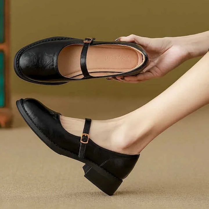 Britt | Chaussures Mary Jane pour femmes à petit talon carré