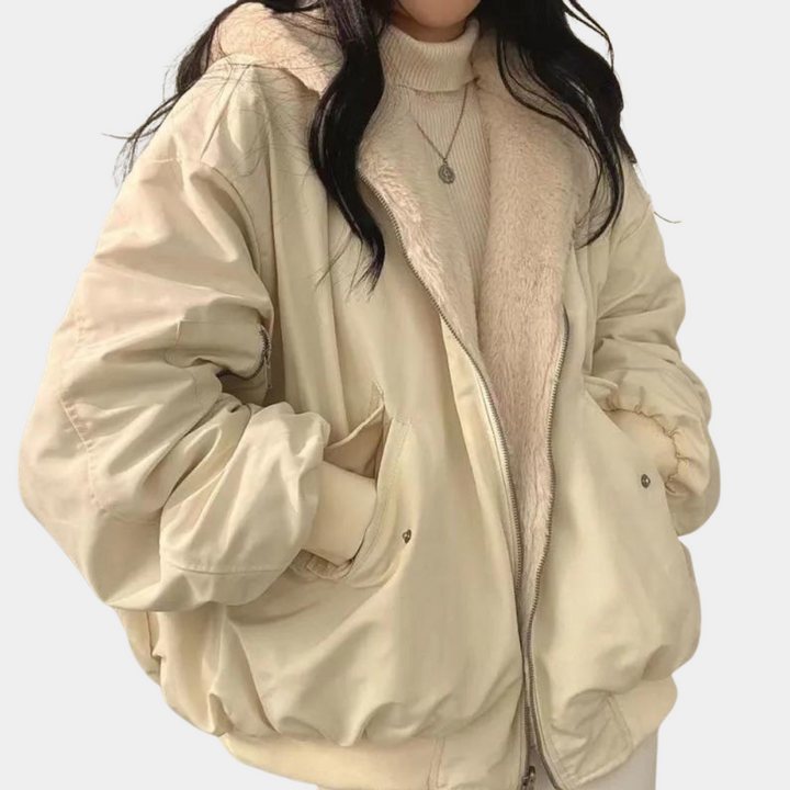 Fien | Veste d’hiver courte oversize pour femme à capuche en tissu teddy