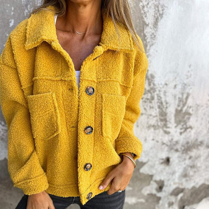 Tess | Veste courte Teddy à fermeture boutonnée pour femme