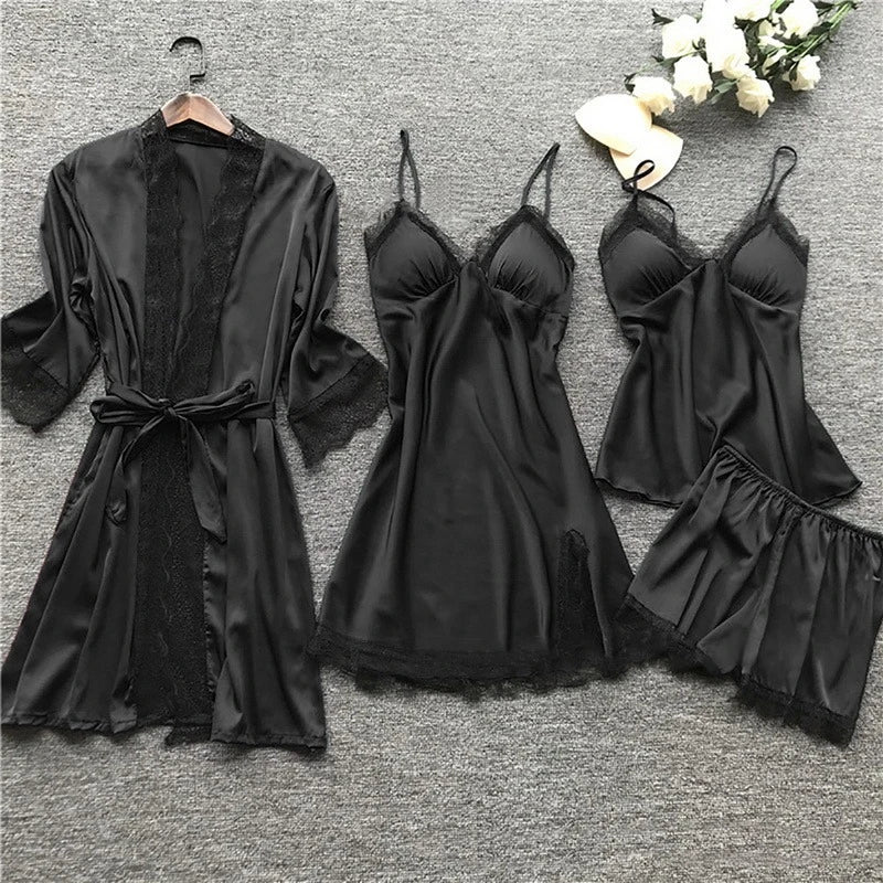 Amber zwarte pyjamaset met kant, ochtendjas en nachtjapon detail