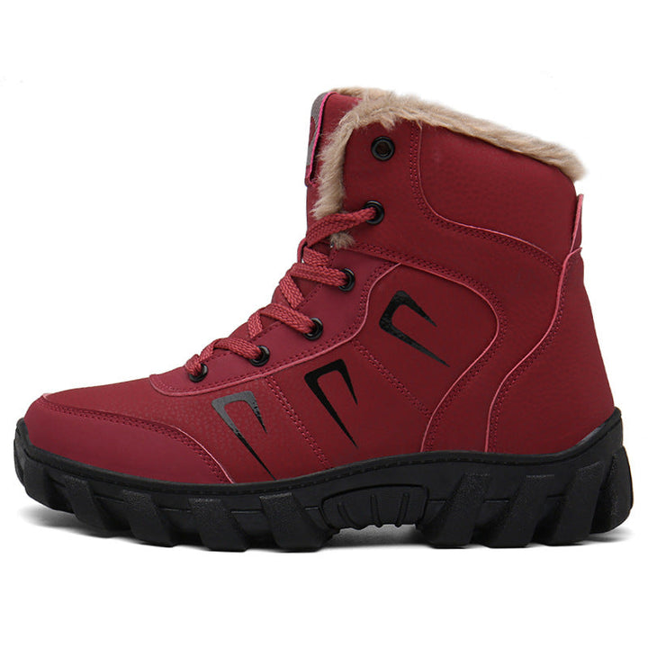 Bordeauxrode gevoerde snowboot met bontrand, productfoto op witte achtergrond