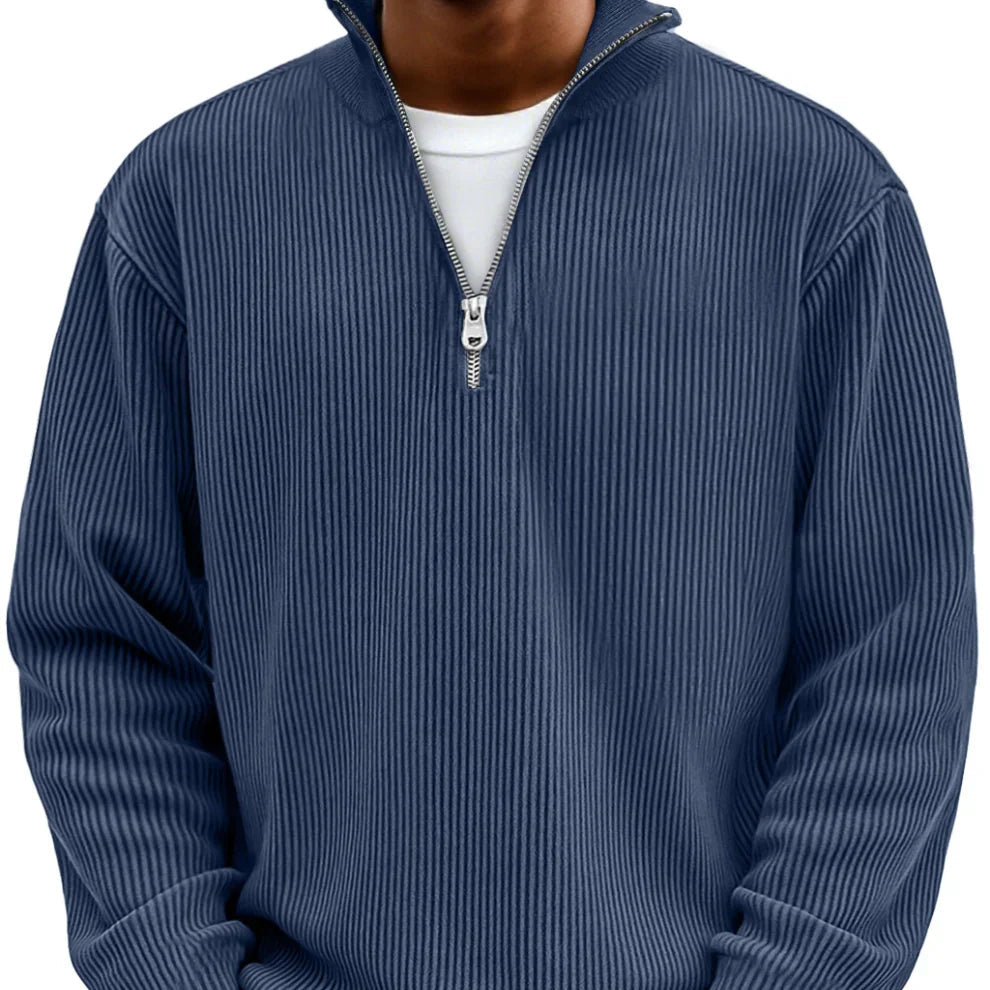 Daan ribgebreide half-zip sweater in blauw, close-up kraag en rits