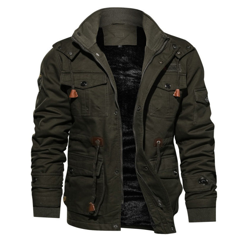 Dario winterjas in groen, vooraanzicht met multi-pocket details