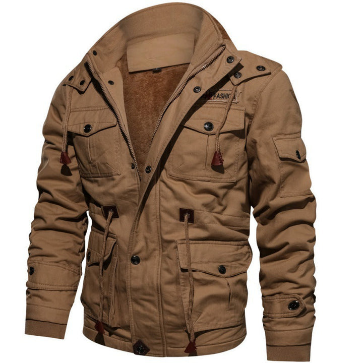 Dario winterjas in khaki, vooraanzicht met stevige kraag en zakken