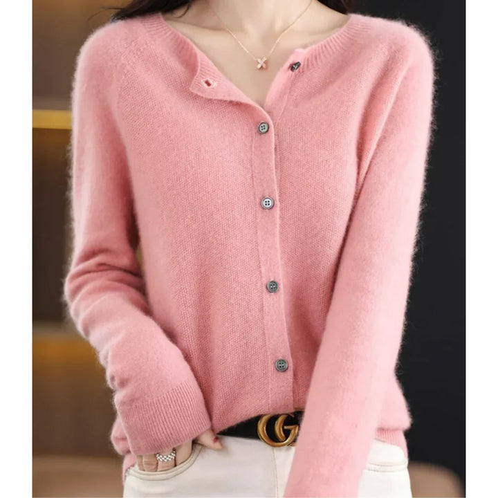 Esmee ronde hals cardigan in roze, vooraanzicht