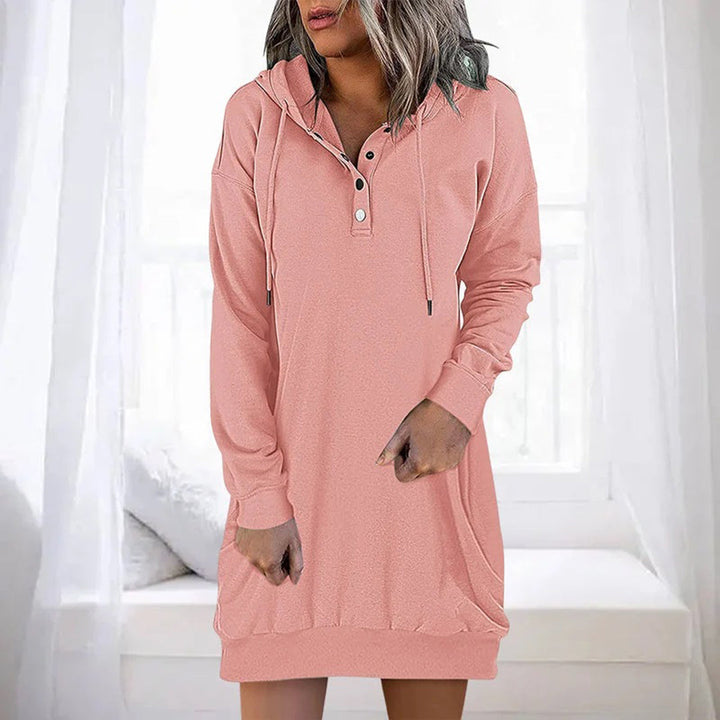 Femke roze winterjurk met capuchon, vooraanzicht