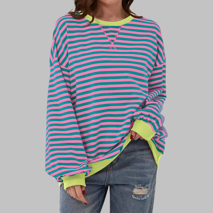 Femke roze groen gestreepte sweater met geelgroene boorden, vooraanzicht