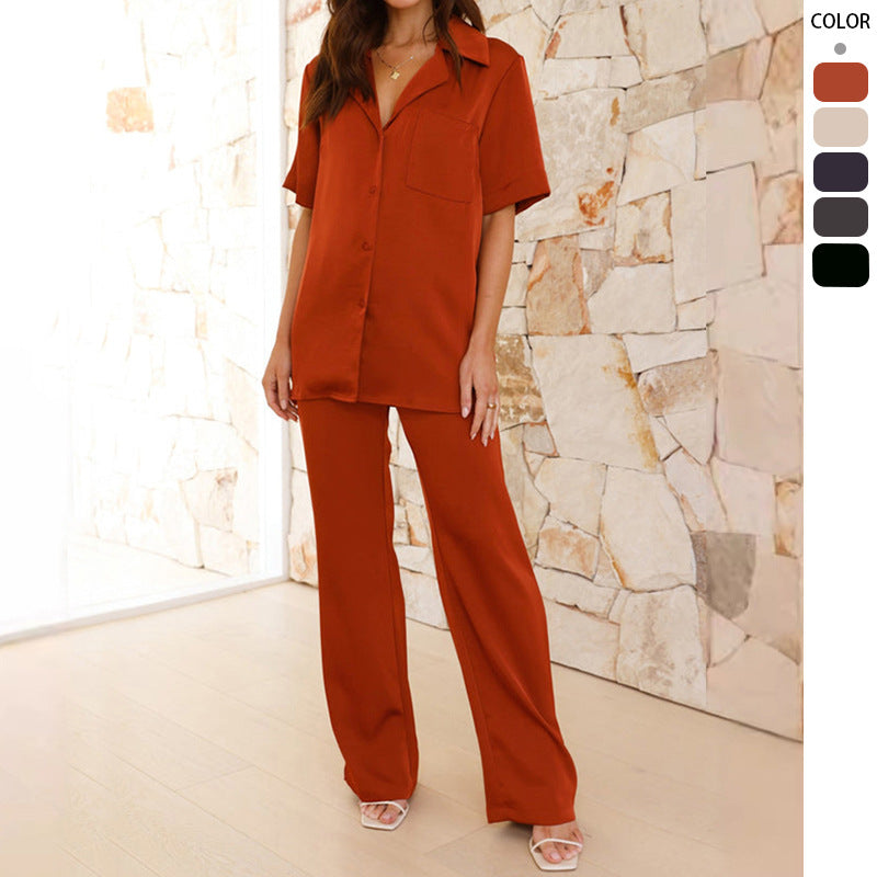 Josefien ziegelrode pyjama set met klassieke kraag, vooraanzicht