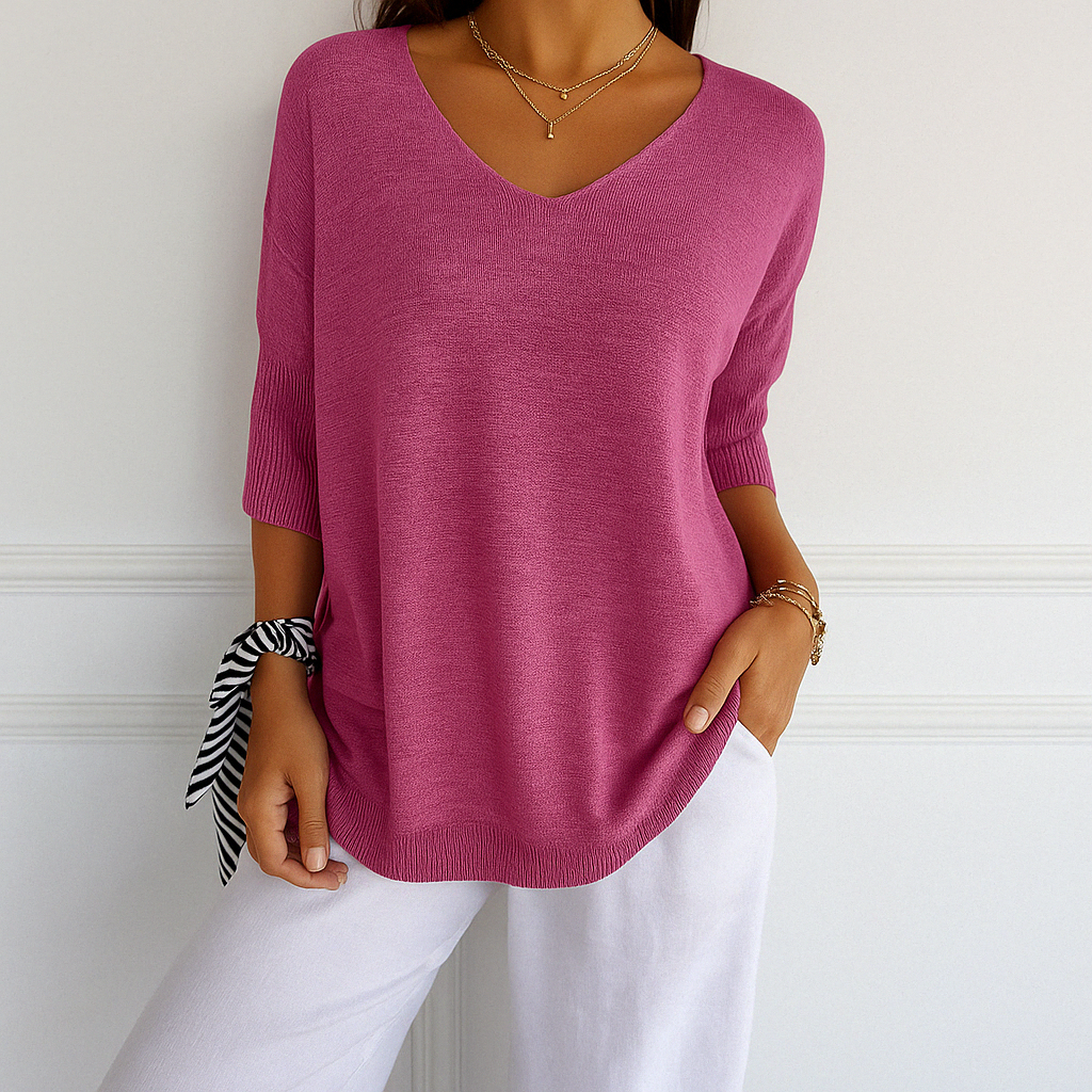 Marit roze V-hals pullover met korte mouwen, vooraanzicht