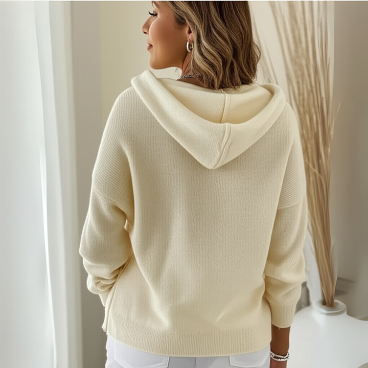 Nadia beige capuchonvest, achteraanzicht met capuchon