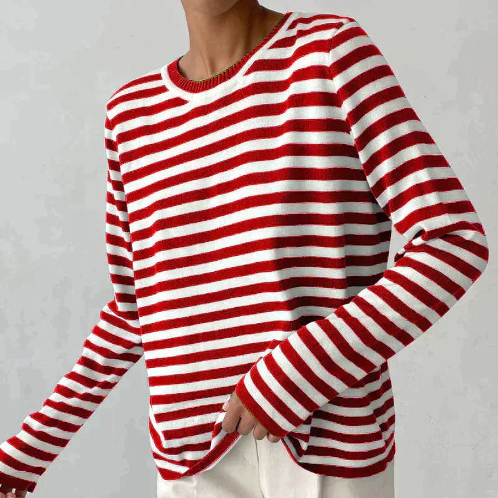 Wietske gestreepte sweatshirt in rood en wit, vooraanzicht
