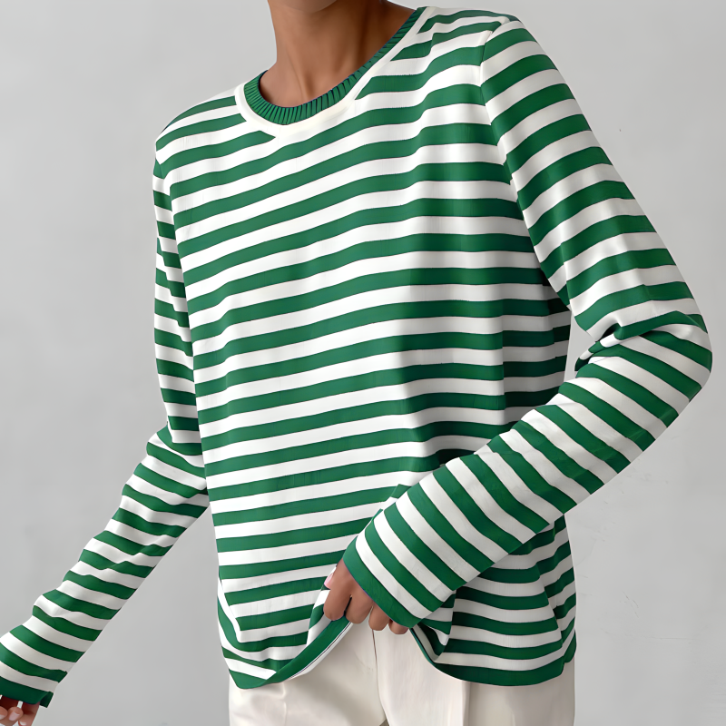 Wietske gestreepte sweatshirt in groen en wit, vooraanzicht